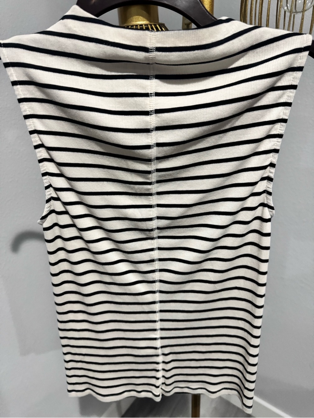 Everlane Black & White Striped Sleeveless Tank - Picture 2 of 4